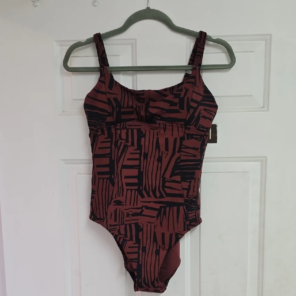 Athleta Sculpted Sienna One Piece